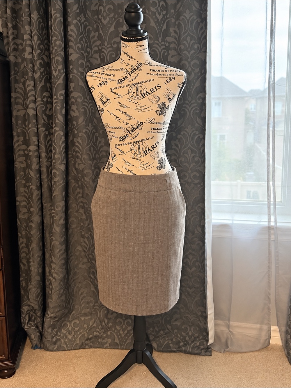 Banana Republic Taupe Pencil Skirt